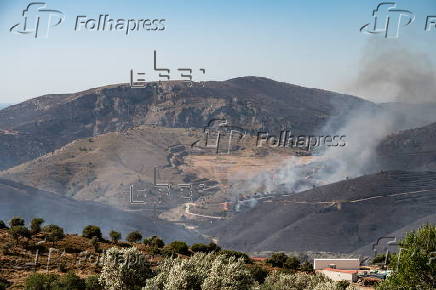Wildfire continues on Chios Island as evacuations expand