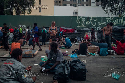 Movimento de dependentes químicos na região da Cracolândia