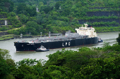 Panama-flagged vessels must notify authority of ship-to-ship transfers, in Gamboa
