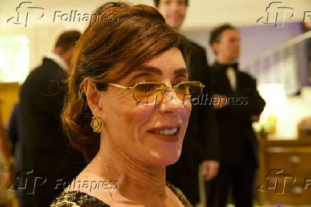 Cristiane Torloni prestigia baile do Copacabana Palace