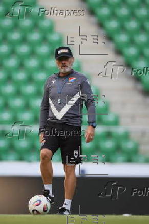 UEFA Europa League MD-1 - Banik Ostrava