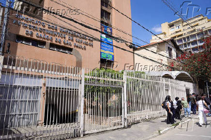 Servidores da saúde formaram fila quilométrica para entregar cartas de oposição à taxa sindical em sp