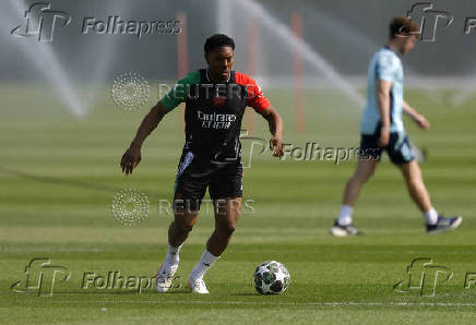 Champions League - Arsenal Training