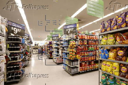 Walmart warns of price hikes amid tariffs