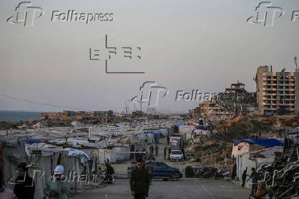 Internally displaced Palestinians from the northern Gaza Strip