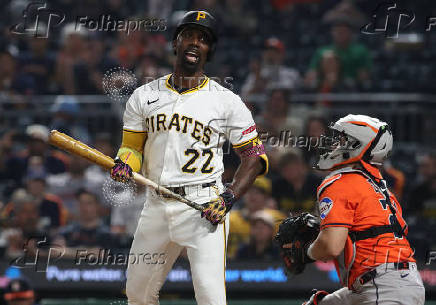 MLB: Houston Astros at Pittsburgh Pirates