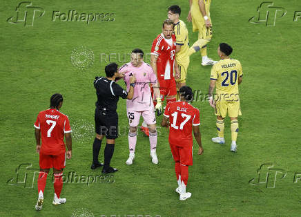 FIFA Club World Cup - Group C - Bayern Munich v Boca Juniors