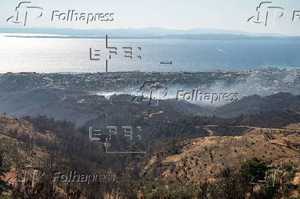 Wildfire continues on Chios Island as evacuations expand