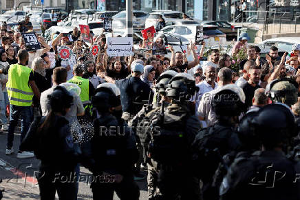 Protest calling on the government to end hunger in Gaza, in Sakhnin