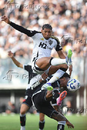 Partida entre Vasco e Atlético-MG pelo Campeonato Brasileiro 2025.