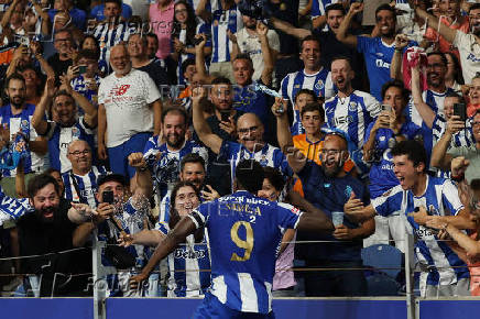 Primeira Liga - FC Porto v Vitoria S.C.