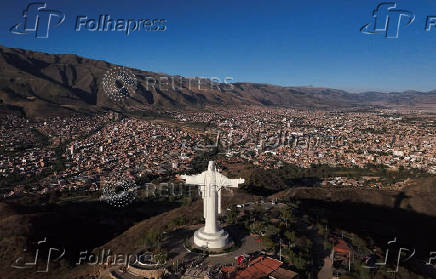 Daily life in Bolivia ahead of the August 17 general election, in Cochabamba