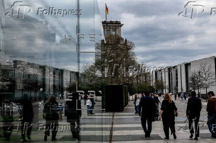 Date to be set for German parliament to elect chancellor