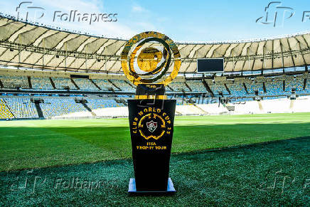 Fluminense leva taça do Mundial de Clubes para o Maracanã