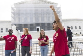US Supreme Court hears President Trump's challenge to birthright citizenship