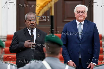 Papua New Guinea's Governor General Bob Dadae visits Berlin
