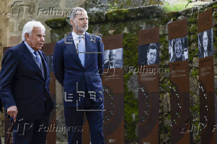 Josep Borrell recibe el Premio Europeo Carlos V