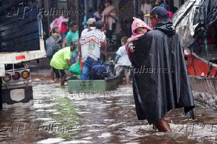 Heavy rains in Puerto Carreno