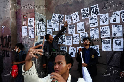 Protest outside Indonesian parliament building, in Jakarta