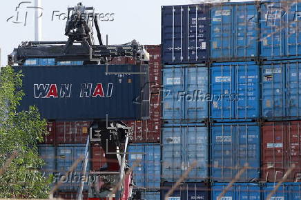 US government slaps 49 percent tariff on Cambodian goods