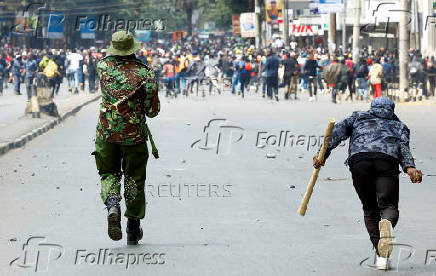 As Kenya marks anniversary of deadly protest, counter-protesters raise fears of new violence in Nairobi