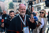 Cardinals arrive in the Vatican for general congregation meetings