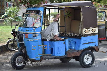 Karachi braces for heat wave as temperatures rise