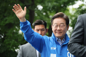 Presidential candidates attend their election campaign rallies