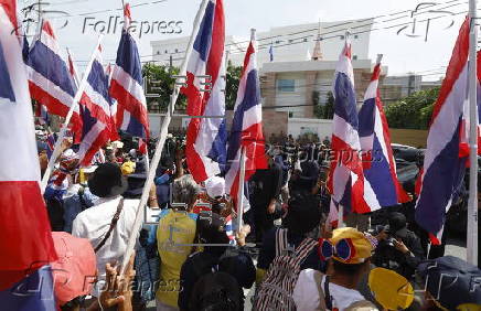 Thai nationalists protest at Cambodian embassy over Thai-Cambodian border dispute