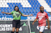 Partido benéfico entre exjugadores de LaLiga y artistas iberoamericanos