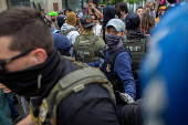Federal agents make immigration arrests in Chicago