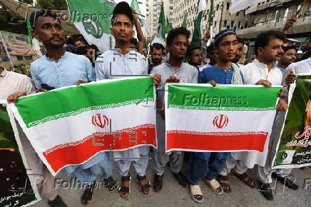 Israel's airstrikes on Iran spark protests in Pakistan