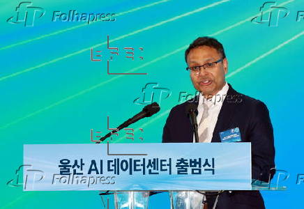 President Lee Jae Myung attends ceremony to launch project to build AI data center