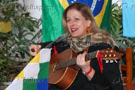 Tributo a Mercedes Sosa e lançamento do Comitê Brasileiro Cristina Livre
