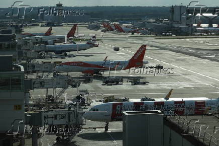 UK flights disrupted due to 'technical glitch'