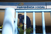 Pagamento do decimo terceiro antecipado