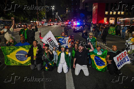 Bolsonaristas fazem protesto na Av. Paulista - SP