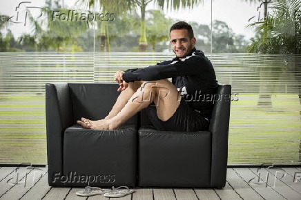 Renato Augusto durante entrevista exclusiva para a Folha