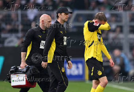 Bundesliga - Borussia Dortmund v Borussia Moenchengladbach