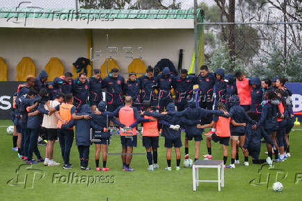 Selección femenina de Ecuador se prepara para su debut en la Copa América