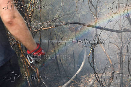 Wildfire burns near Montenegrin beach town