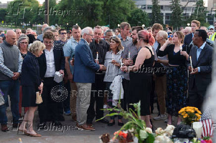 Vigil for Democratic state assemblywoman Melissa Hortman and her husband Mark