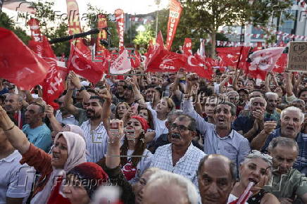 Turkey's main opposition party rallies against the detention of Istanbul Mayor Imamoglu