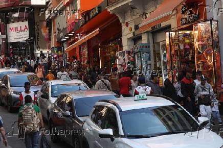 Movimentação na 25 Março após ameaça dos EUA de taxar o Pix