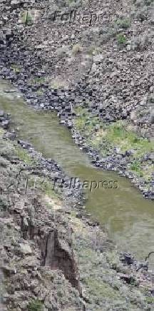 Ponte do desfiladeiro do rio grande em taos - novo méxico.