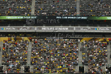 FIFA Club World Cup - Group F - Fluminense v Borussia Dortmund