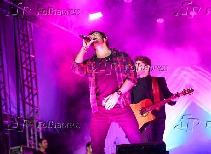 Show dupla Sertaneja Munhoz e Mariano (SP).