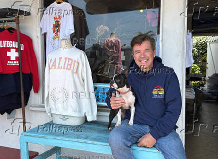 Business owner hopes famed PCH reopening jolts his shop