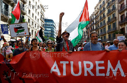 Demonstration in solidarity with Palestinians, in Barcelona