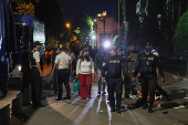 Desalojan en Guatemala a varios maestros que protestaban frente al Palacio Nacional